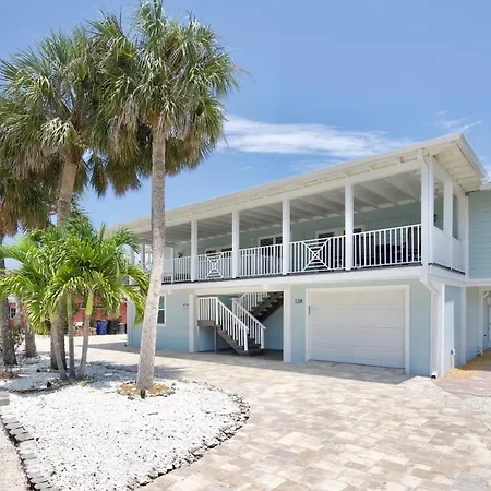 Gone Coastal By Sun Palace Vacations